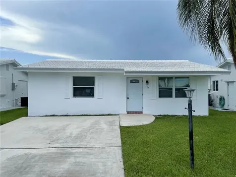 503 SW 16th Street Boynton Beach FL 33426