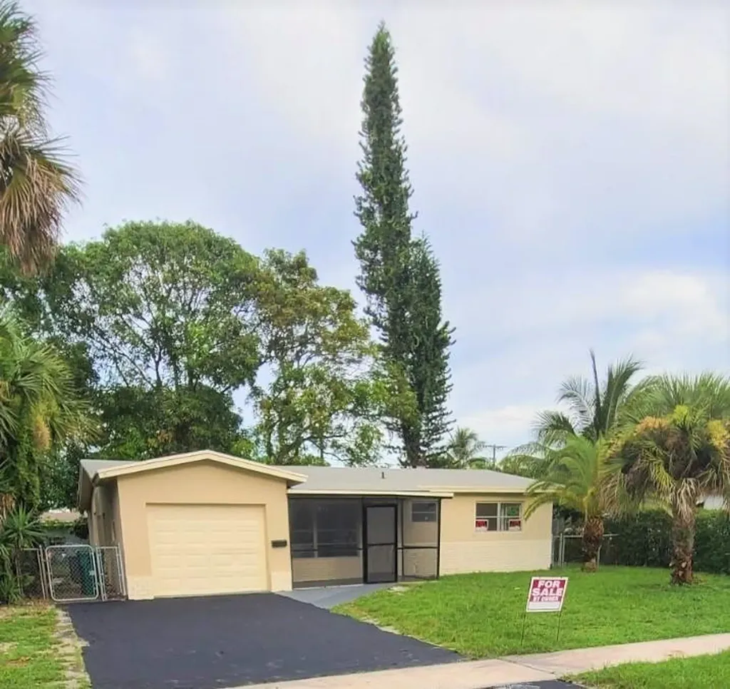 2030 NW 47th Terrace Lauderhill FL 33313