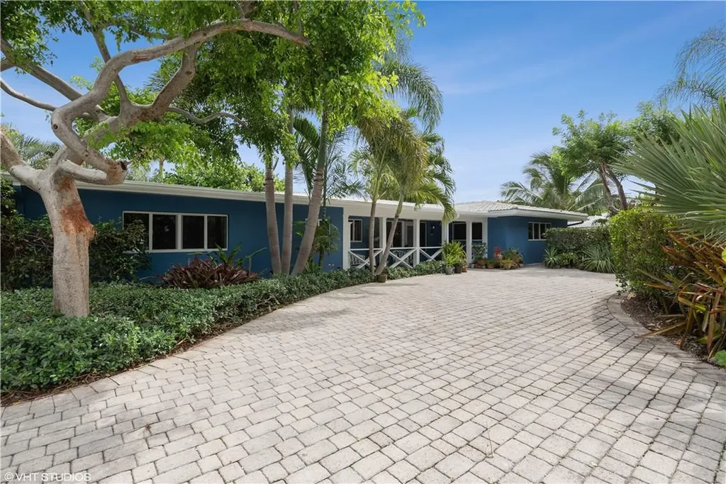 2501 SE 4th Street Pompano Beach FL 33062
