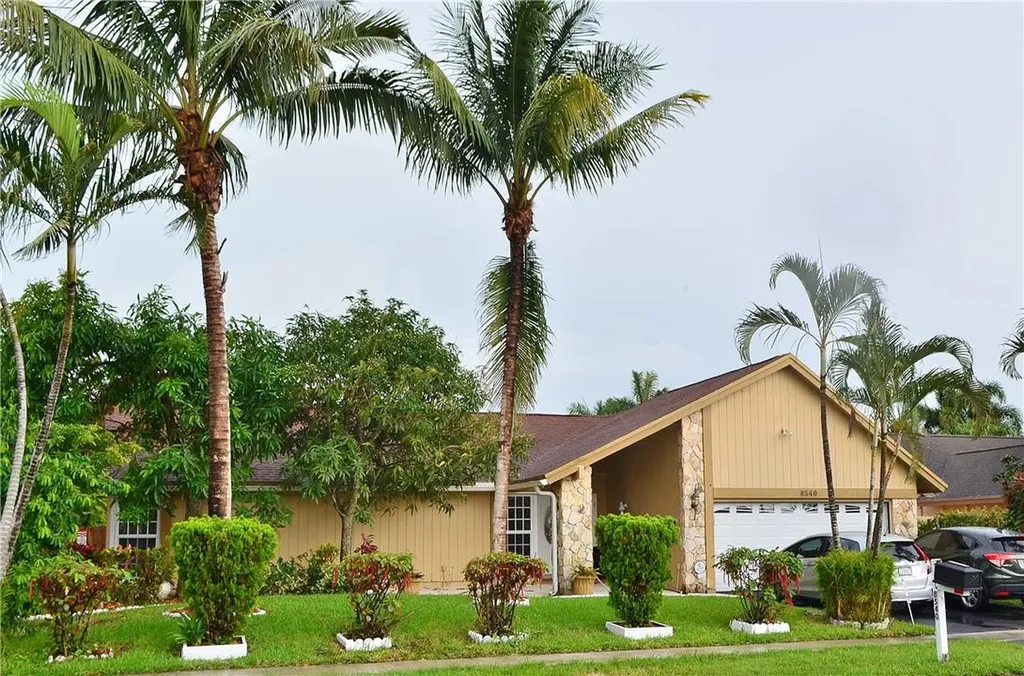 8540 NW 52nd Street Lauderhill FL 33351