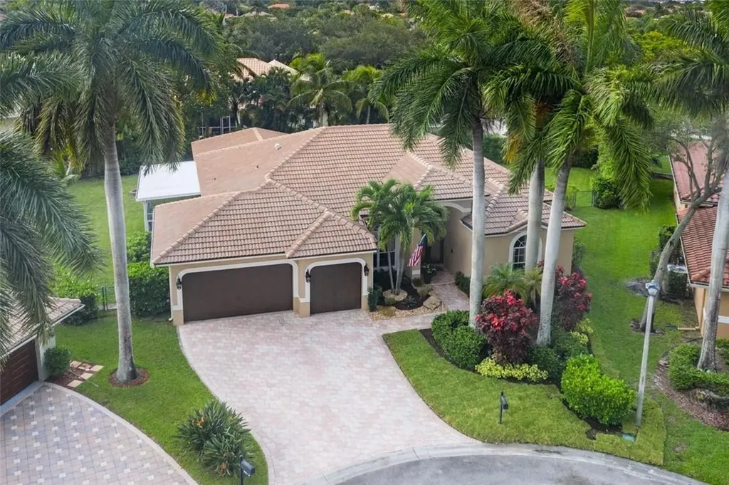 4965 NW 108th Terrace Coral Springs FL 33076