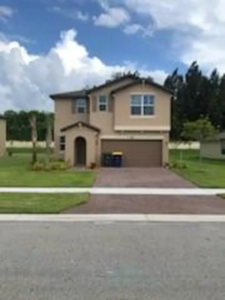 874 Bent Creek Drive Fort Pierce FL 34947