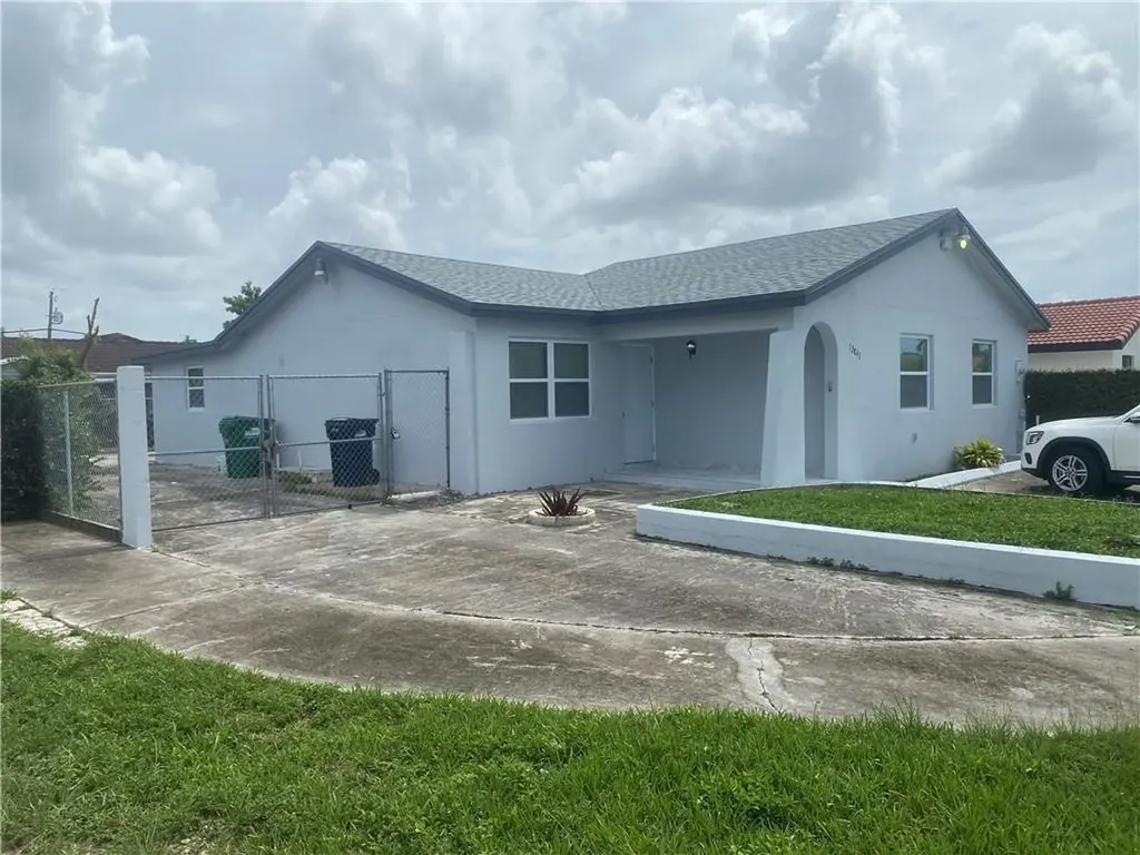 13843 SW 15th Street Miami FL 33184