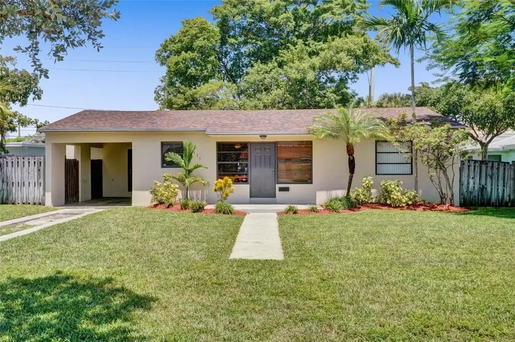 1635 Liberty Street Hollywood FL 33020