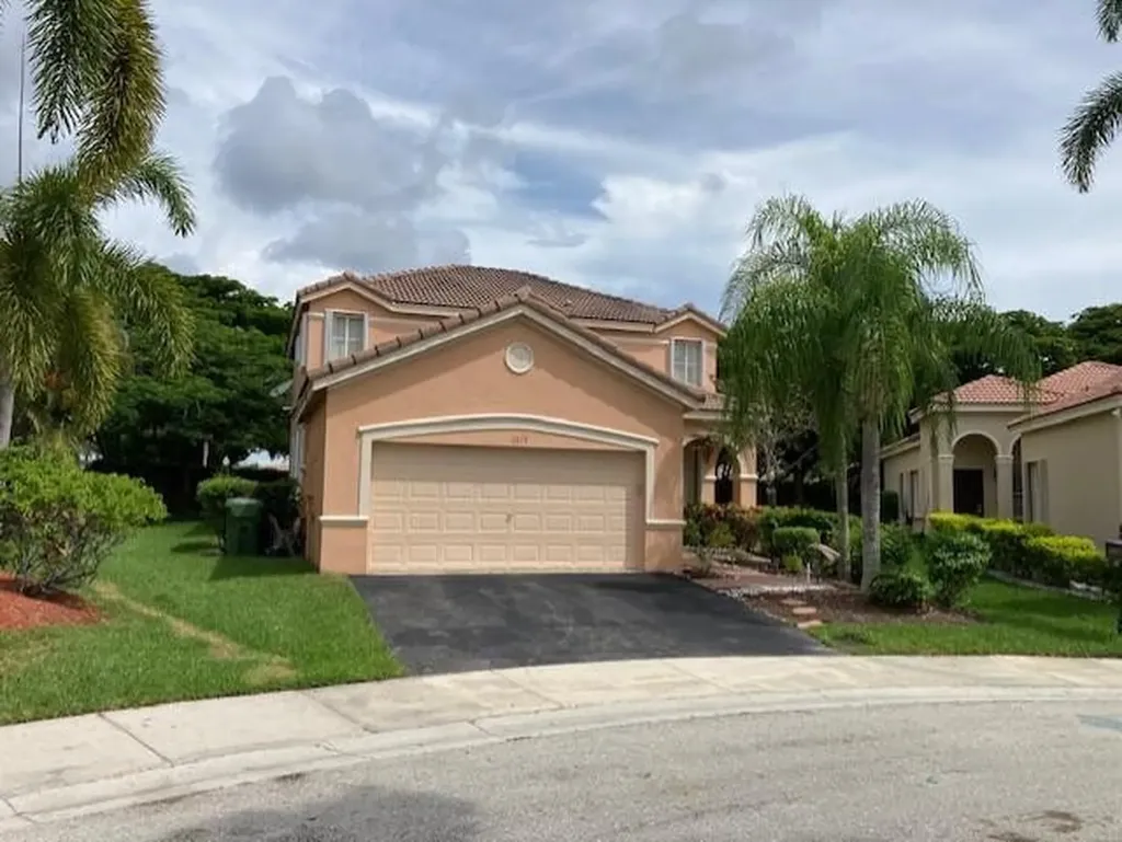 1017 Tupelo Way Weston FL 33327