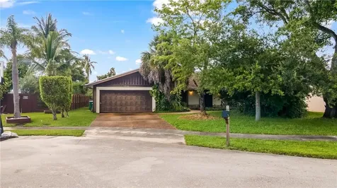 5621 NW 55th Lane Tamarac FL 33319