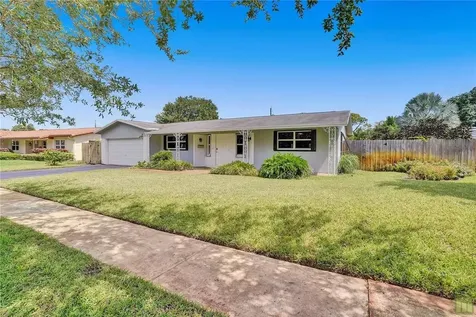 4321 NW 4th Street Coconut Creek FL 33066