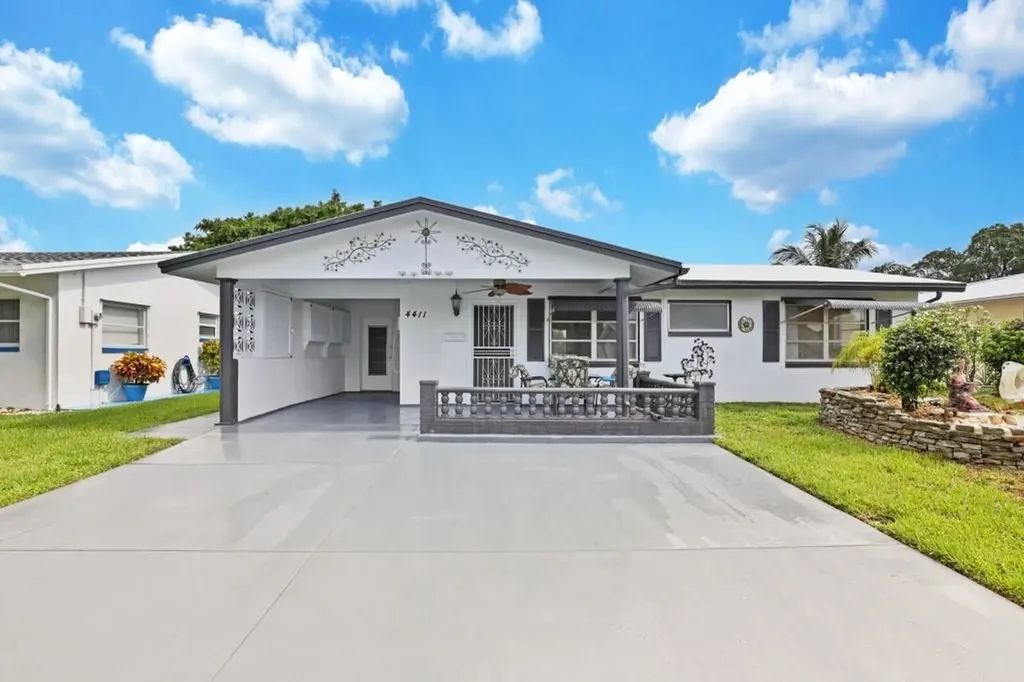 4411 NW 45th Street Tamarac FL 33319