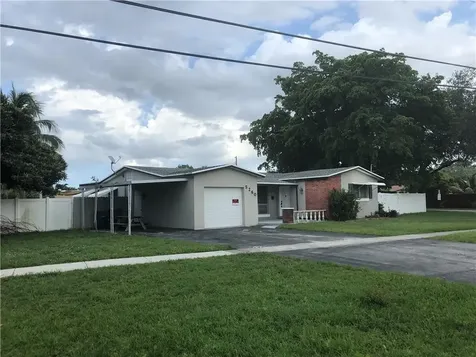5260 SW 90th Avenue Cooper City FL 33328