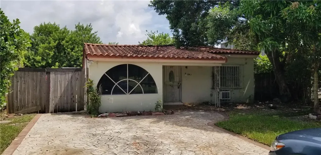 2063 NE 179th Street North Miami Beach FL 33162