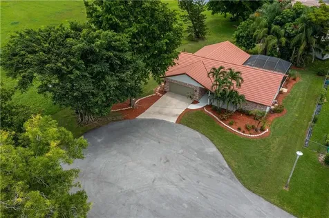 7002 NW 40th Street Coral Springs FL 33065
