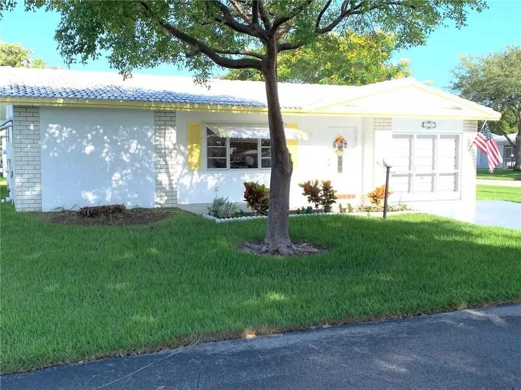 1191 NW 89th Avenue Plantation FL 33322