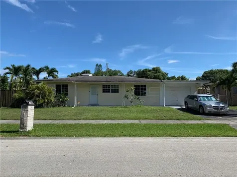 3300 SW 36th Court West Park FL 33023