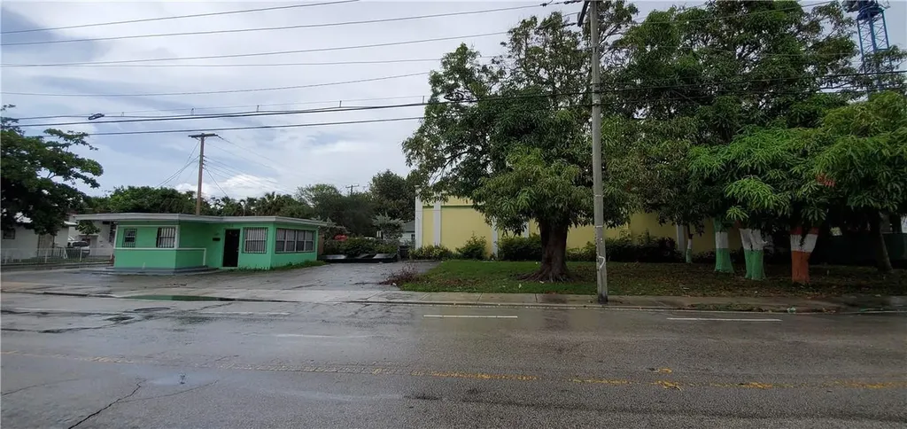 West Palm Beach FL 33401