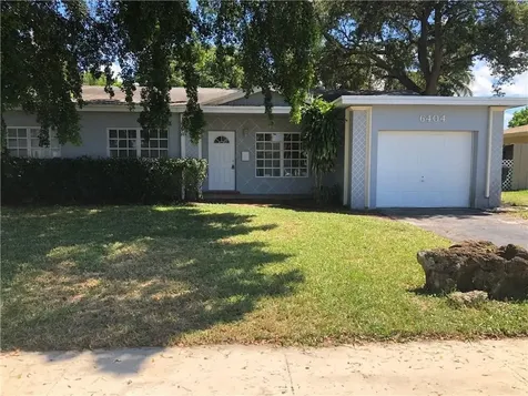 6404 Braeburn North Lauderdale FL 33068