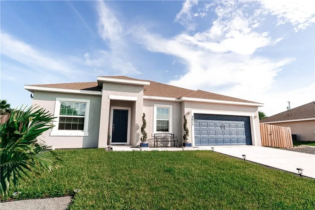 4675 SW Nackman Terrace Port St Lucie FL 34953