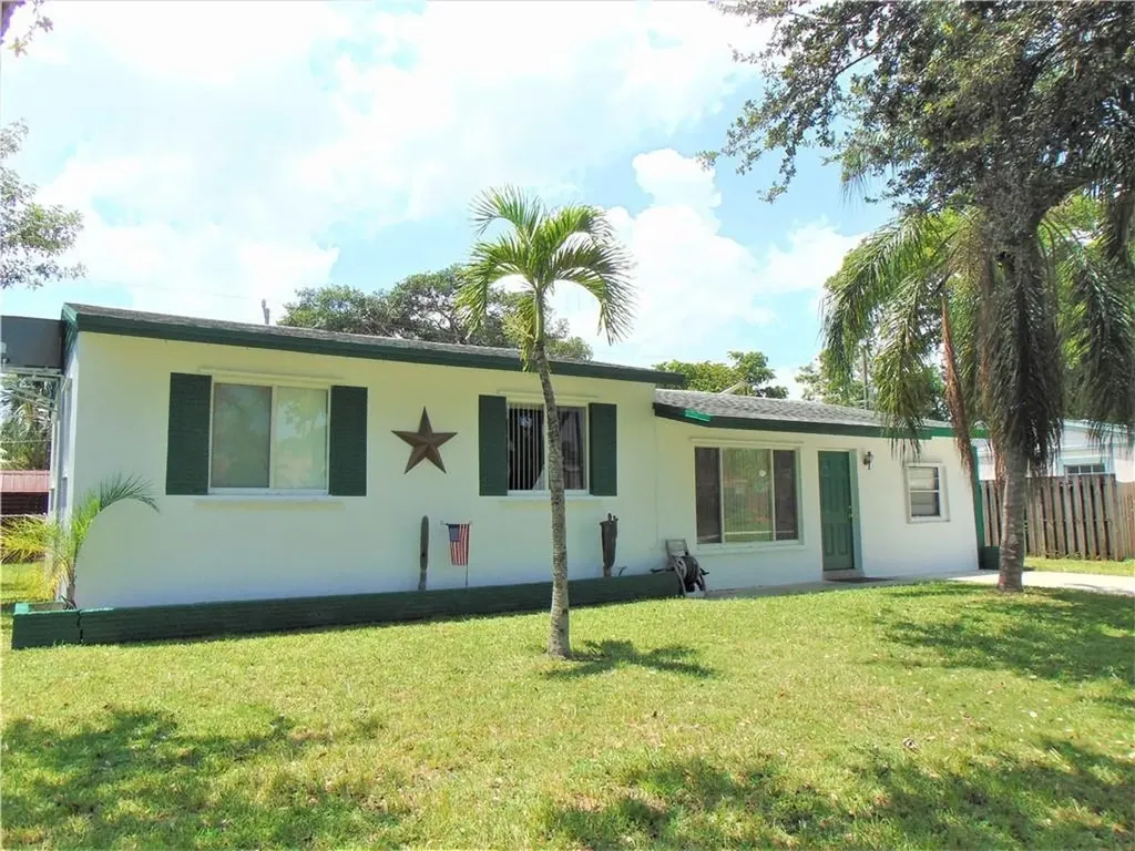 1801 SW 64th Terrace North Lauderdale FL 33068