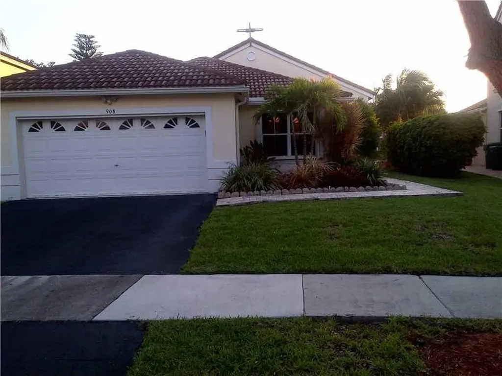 908 Stanton Drive Weston FL 33326