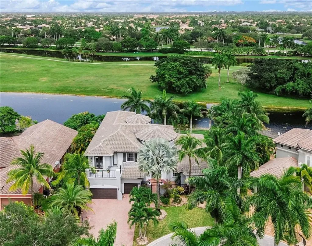 6808 NW 116th Avenue Parkland FL 33076