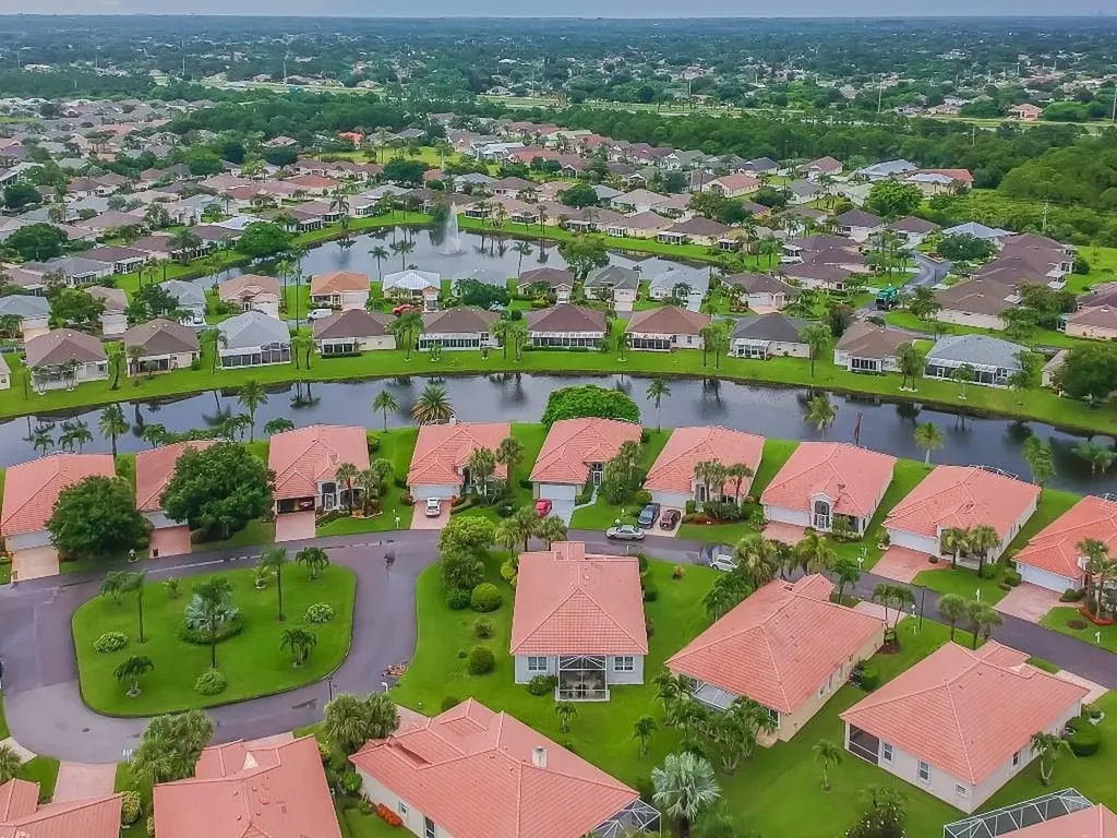 589 NW Lambrusco Drive Port St Lucie FL 34986