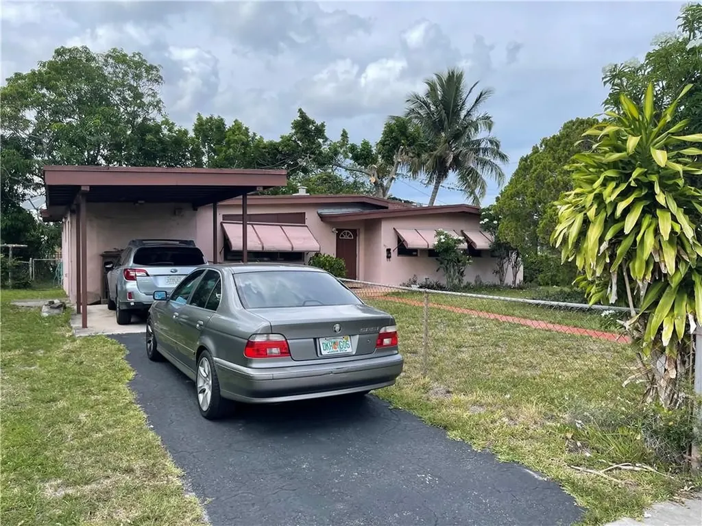851 NW 171st Street Miami FL 33169