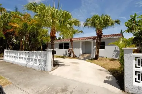 1521 Moffett Street Hollywood FL 33020