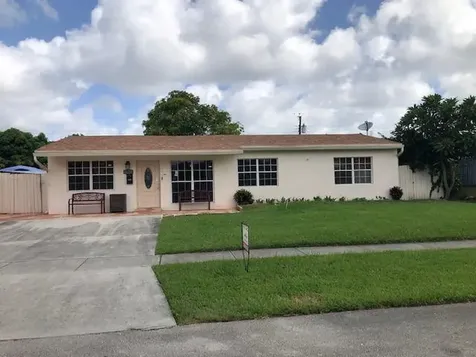 6981 Coolidge Street Hollywood FL 33024