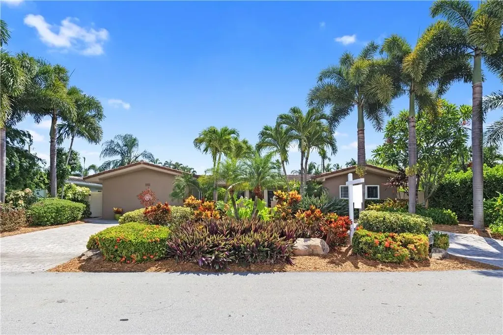 4420 NE 18th Avenue Oakland Park FL 33334
