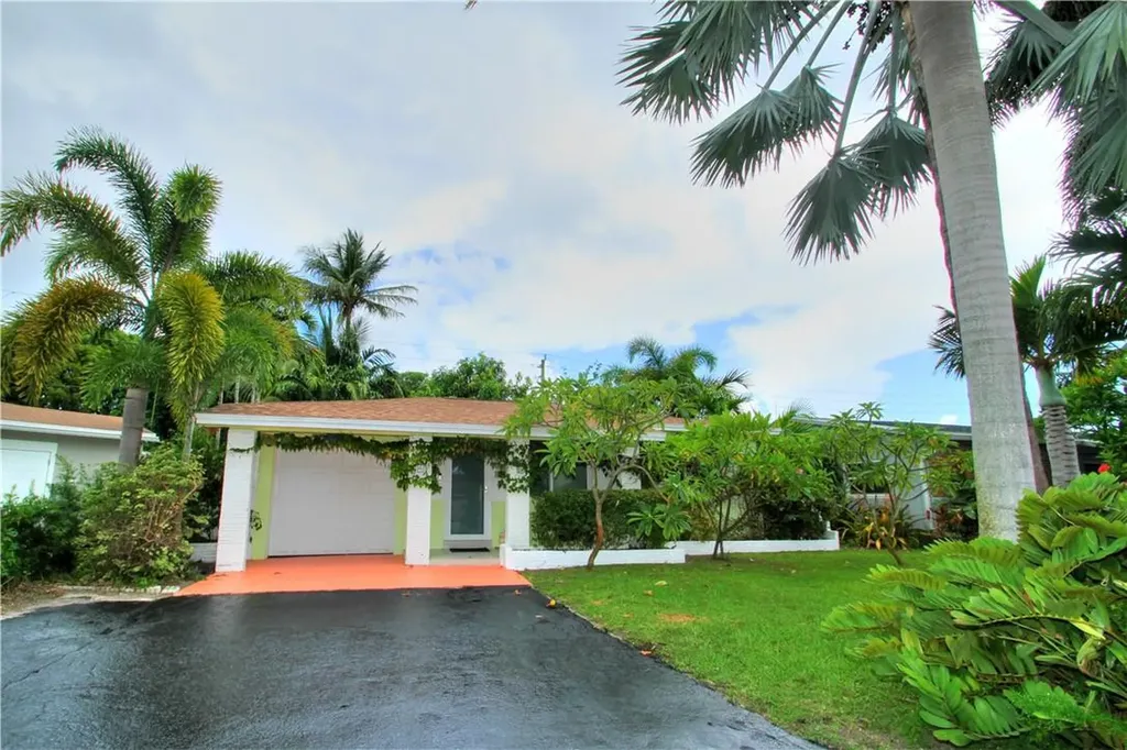 4270 NE 1st Terrace Oakland Park FL 33334