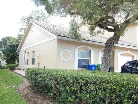 5572 NW 90th Terrace Sunrise FL 33351