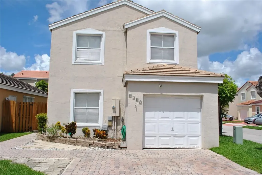 3345 Apache Lane Margate FL 33063