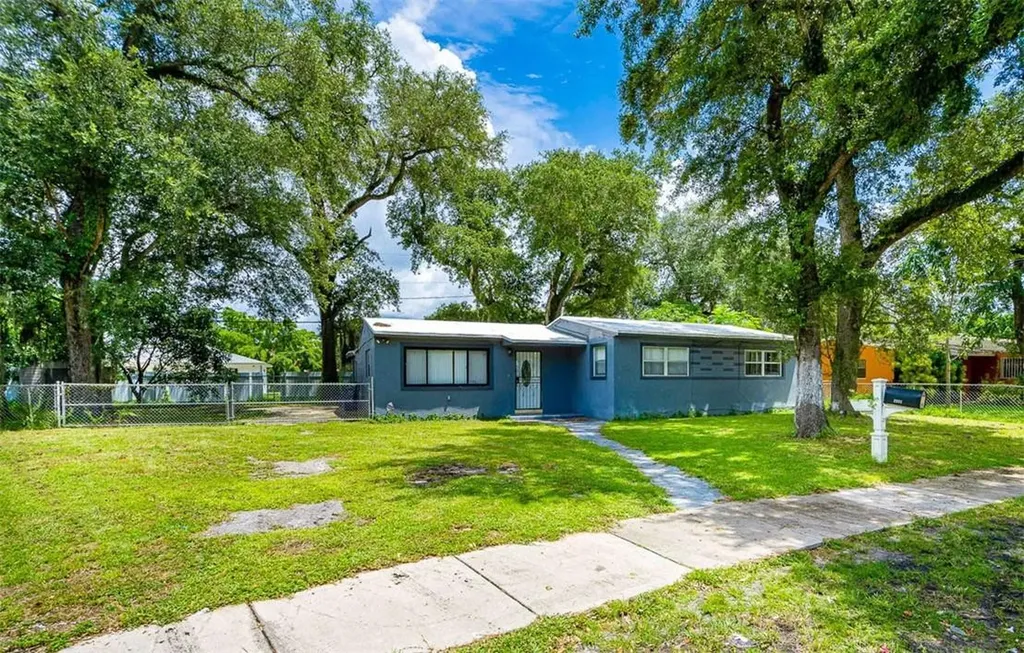 2521 NW 170th Street Miami Gardens FL 33056