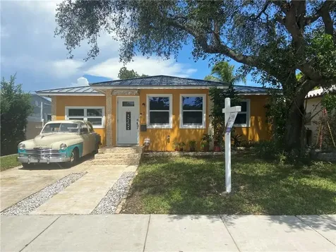 1919 Cleveland Street Hollywood FL 33020