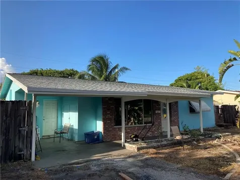 821 NE 32nd Court Pompano Beach FL 33064