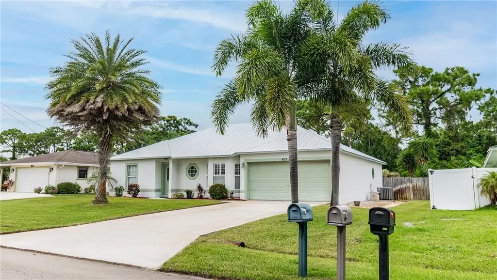 431 SE Faith Terrace Port St Lucie FL 34983