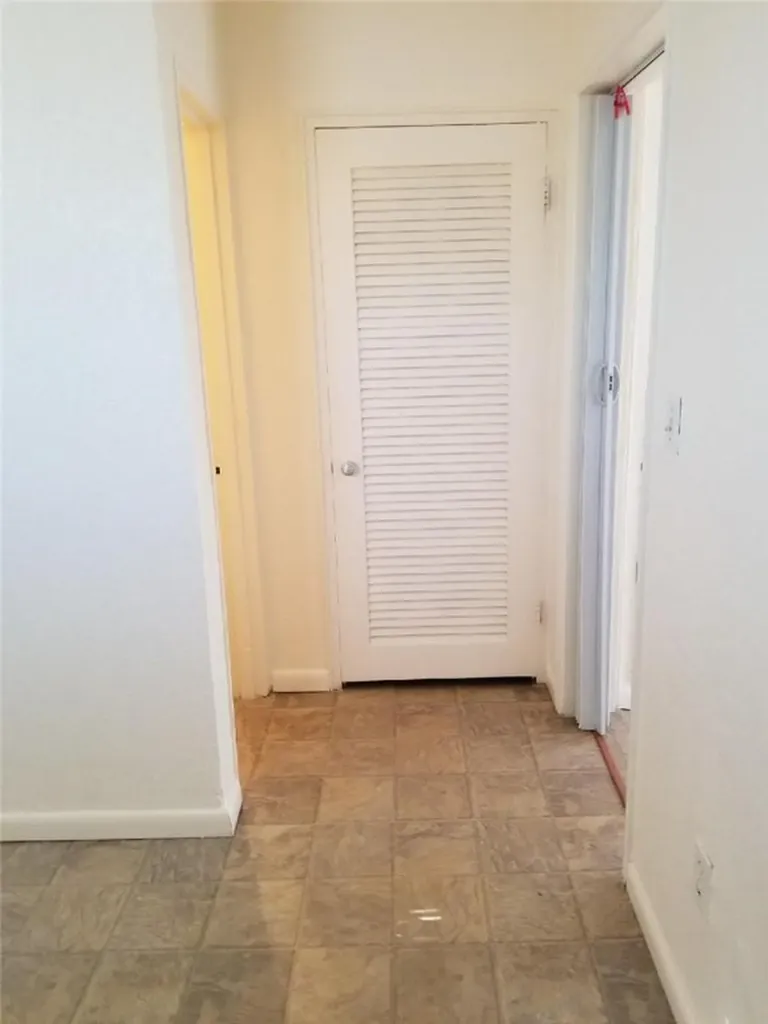 2104 Monroe Terrace Hollywood FL 33020