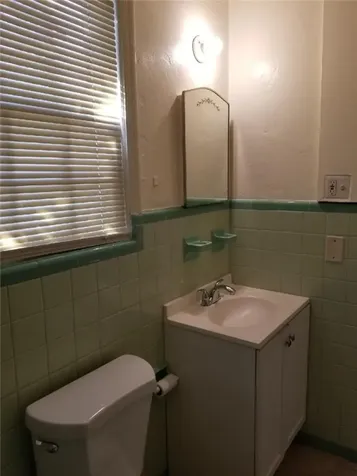 2104 Monroe Terrace Hollywood FL 33020