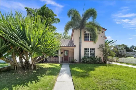 520 Beach Court Fort Pierce FL 34950