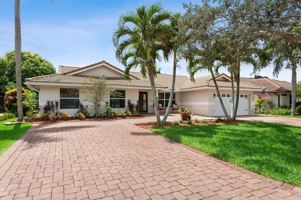 8528 NW 47th Drive Coral Springs FL 33067