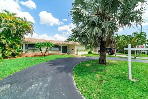 1905 NW 37th Street Oakland Park FL 33309