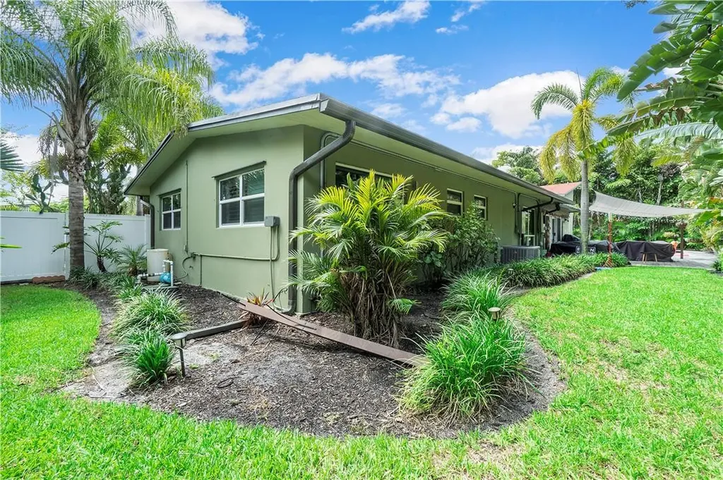 801 NW 24th Street Wilton Manors FL 33311