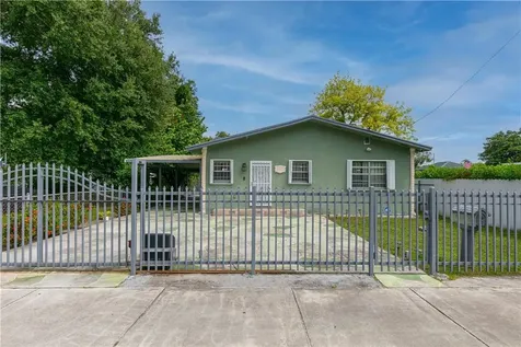 2651 NW 87th Street Miami FL 33147