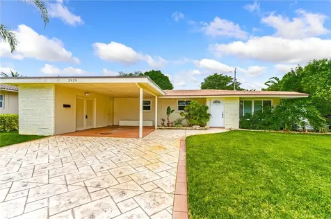 3920 Wilson Street Hollywood FL 33021
