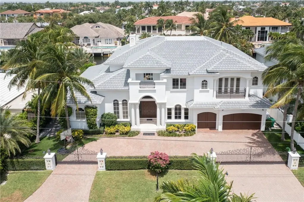 2357 NE 25th Street Lighthouse Point FL 33064