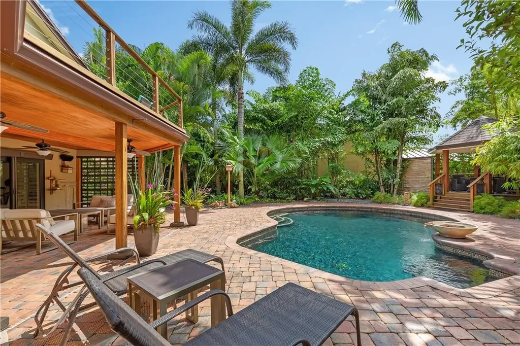 901 Coco Plum Way Plantation FL 33324