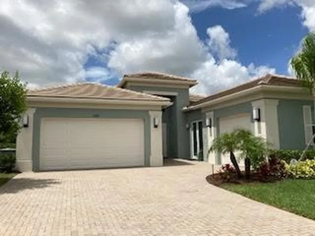 11075 SW Ivory Springs Lane Port St Lucie FL 34987