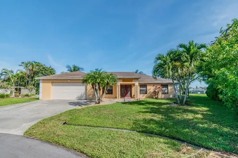 2511 SE Angus Court Port St Lucie FL 34952