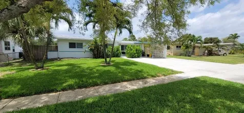 1113 SW 49th Terrace Plantation FL 33317