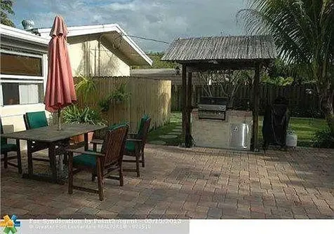 725 Garden Court Plantation FL 33317