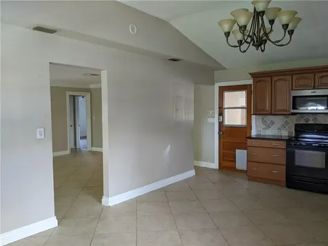 725 Garden Court Plantation FL 33317